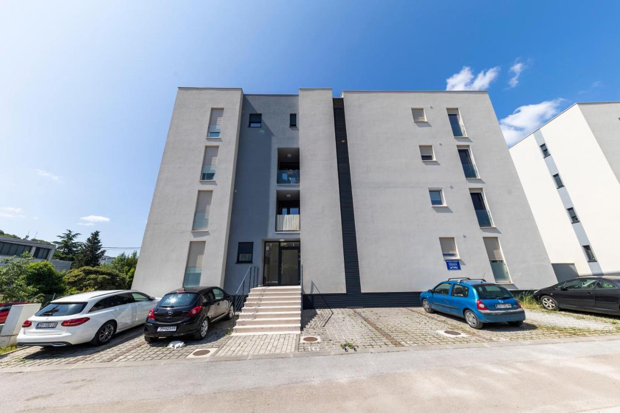 Lusea Apartment Задар Экстерьер фото